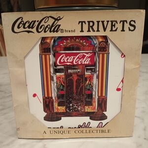 Coca Cola Jukebox Trivet - Multicolor